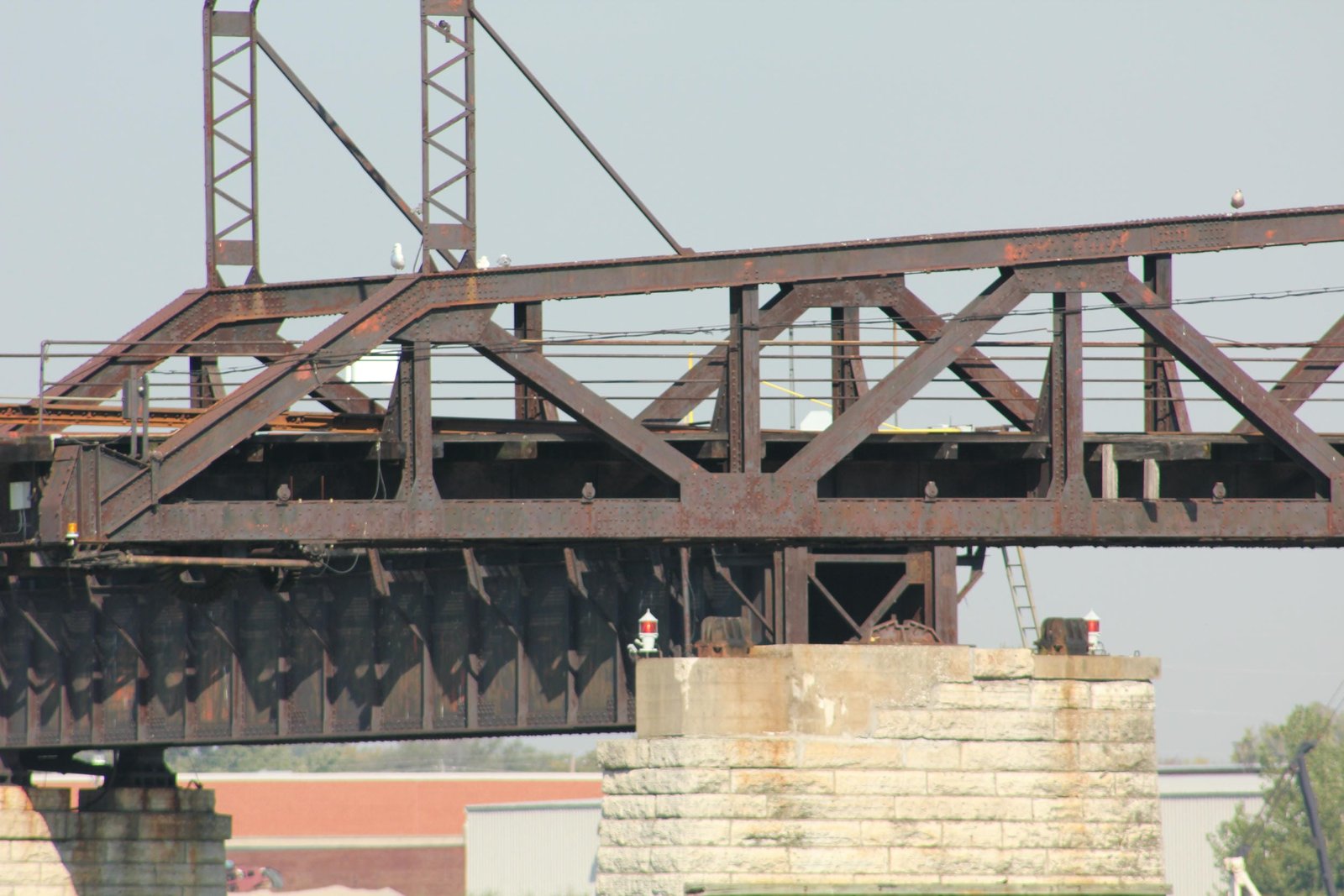 Truss details, main span